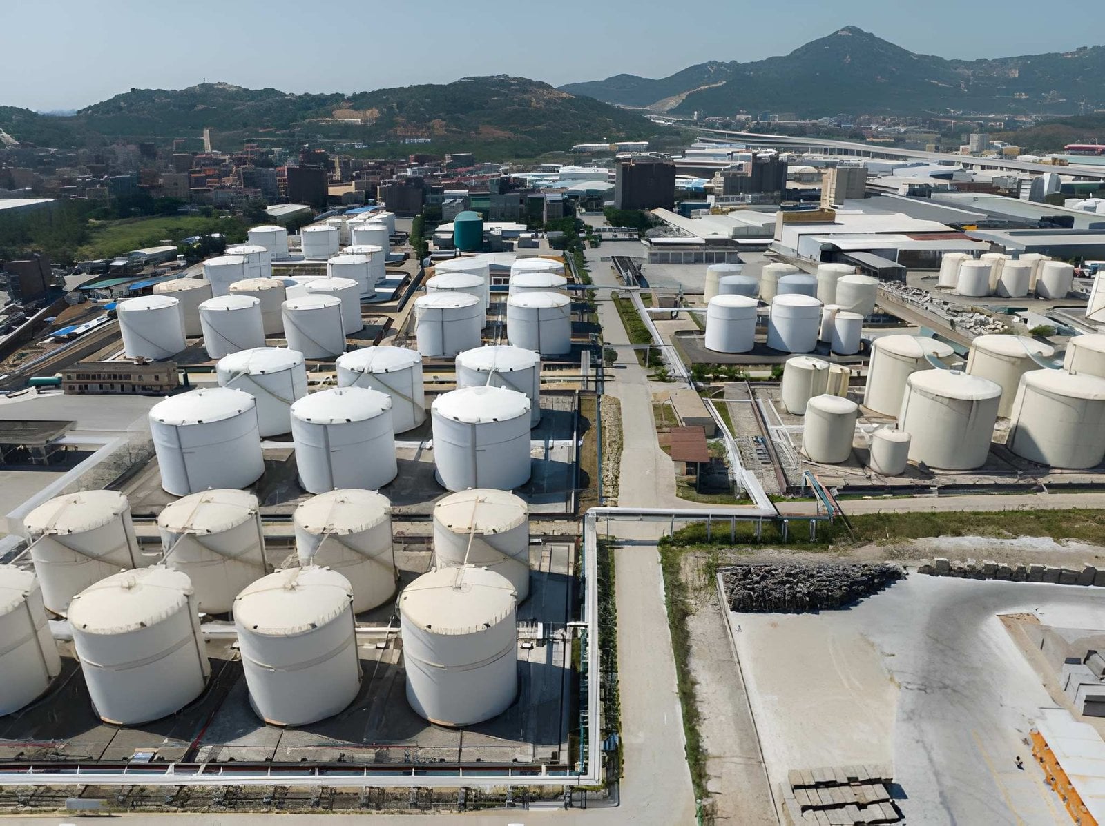 Energy terminal operations